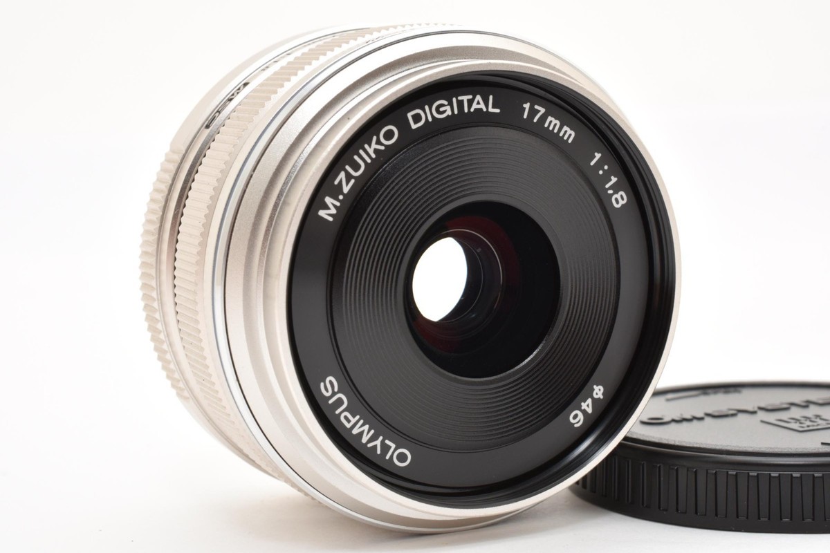 OLYMPUS M.ZUIKO Digital 17mm f/1.8 Wide Angle Prime Lens Silver OM