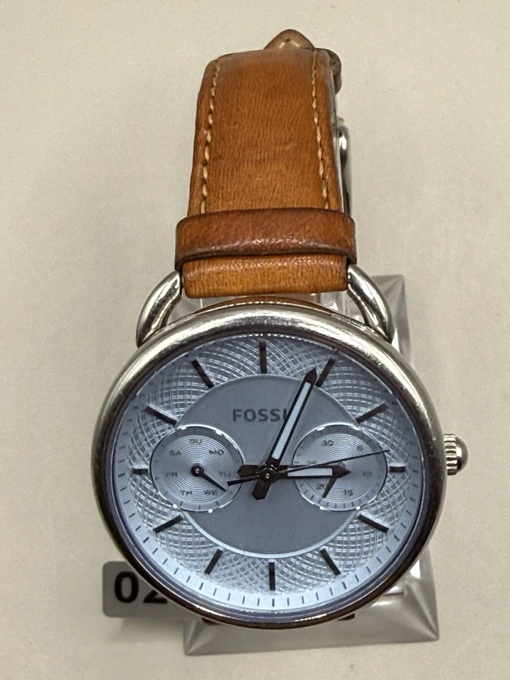 Reloj analógico de cuarzo de cuero genuino para mujer Fossil ES3976 día/fecha #263 Foto 3 de 4