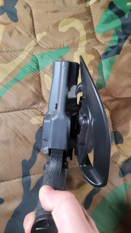 Smith&Wesson M&P Blackhawk Serpa Funda Derecha Búho Negro Polímero Paleta Foto 4 de 4