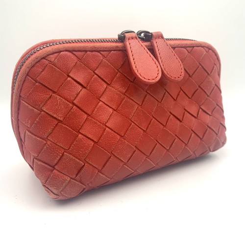 Bottega Veneta minipouch Leather Red cosmetic pouch Authentic