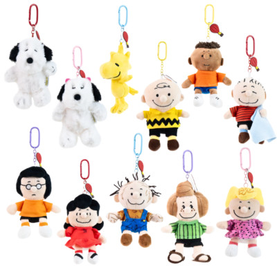 Keychain Peanuts Snoopy Belle Woodstock Charlie Brown Plush