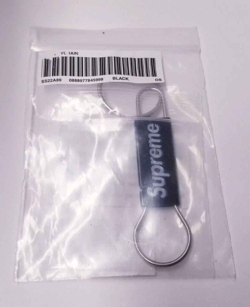 Porte clés Supreme SS22A89   Ton noir/argent