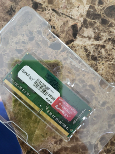 Synology SODIMM Non-ECC RAM DDR4-2666 4GB (D4NESO-2666-4G) - Picture 2 of 4