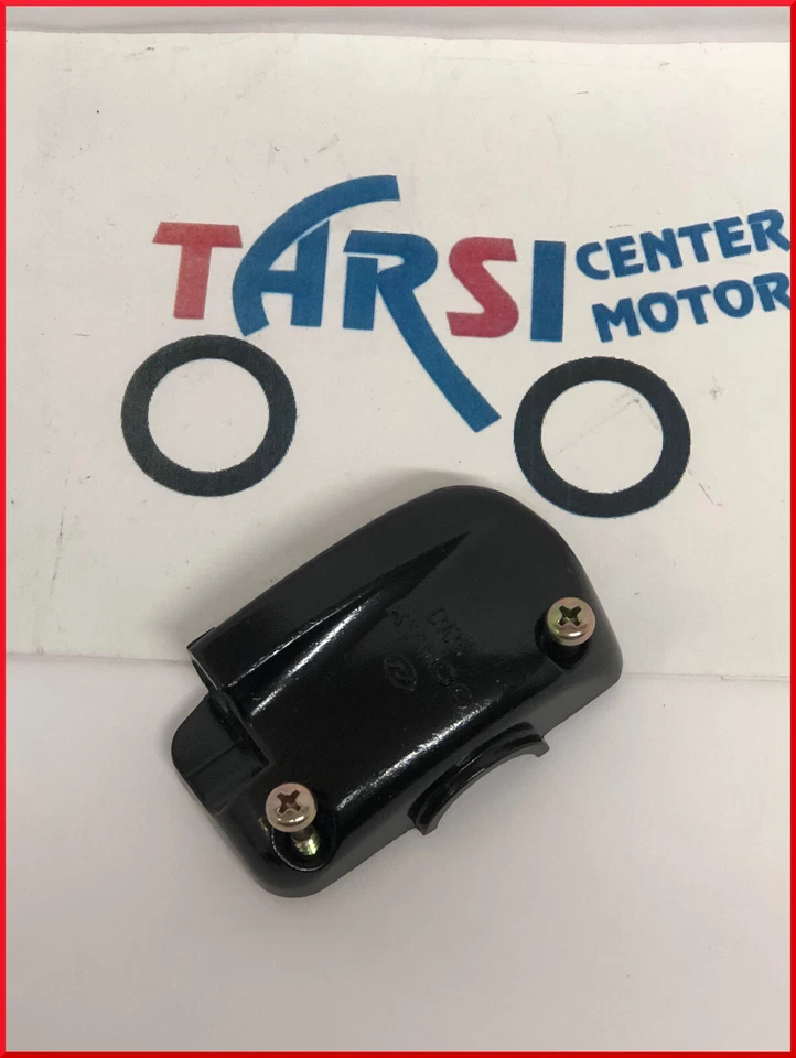 SUPPORTO COPERCHIO FILETATTO POSTERIORE COMMUTATORE DESTRO KYMCO 50/125-00152586 - Immagine 2 di 3