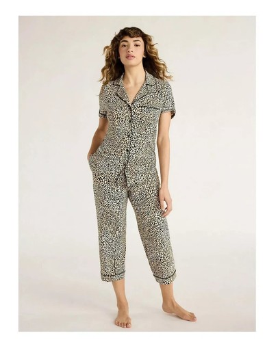 Joyspun Women's Knit Short Sleeve Notch Collar Top & Capri Pajama Set, 2-Piece S