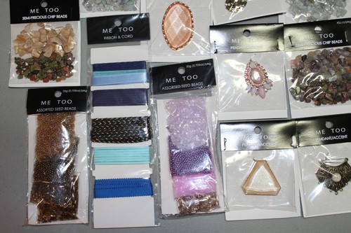 50 Packages of Brand New Jewelry Making Supplies Beads Pendants - Picture 3 of 12