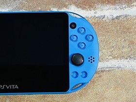 PS Vita PCH-2000 Aqua Blue SONY PlayStation Japan 16GB Charger Mobile Case EX P