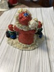 Santa With penguin Helpers Figurine From The 90’s — photo 3