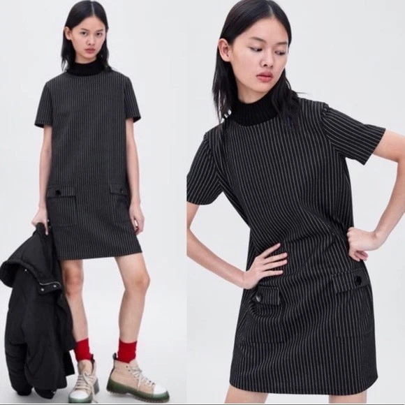 Mini Vestido ZARA Trafaluc Negro Rayas Talla Grande Cuello Simulado Manga Corta Foto 2 de 4