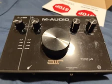 M-Audio AIR 192|4 USB Audio Interface 2 in 2 Out USB audio I/O With 1 MIC Input.
