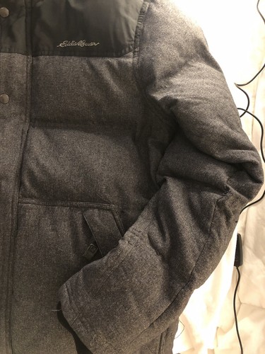 Men’s Black And Faded Black Eddie Bauer Winter Coat. - Picture 10 of 13