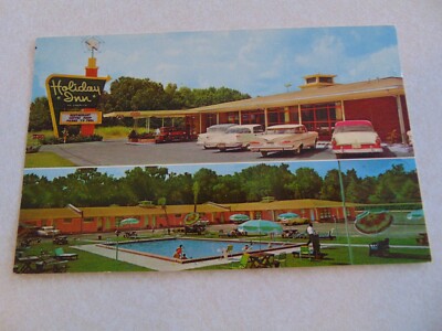 B1672 Postcard Holiday Inn Gainesville Florida FL 