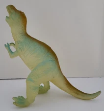 Tyrannosaurus Dinosaur Figure @2000 Made in China 1072-P2 5 1/2" tall