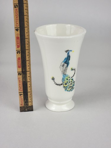 VINTAGE SIGNED M.E.T.PORCELAIN PEACOCK VASE HAND PAINTED 4 INCHES MINOR CHIPS - Picture 9 of 9
