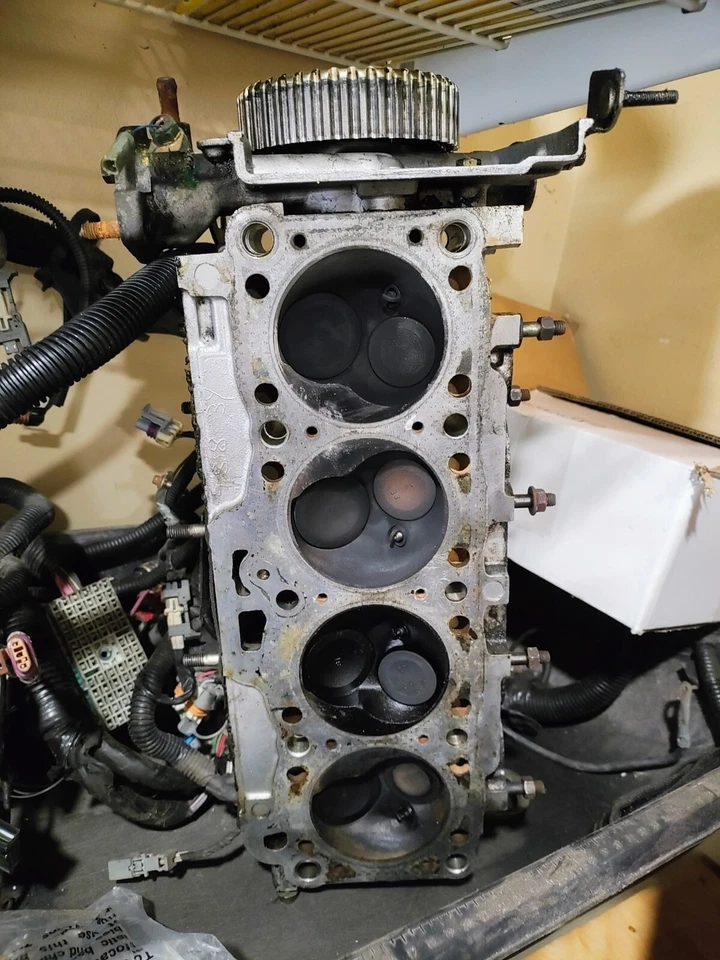 OEM 2.2 MAZDA B2200 SOHC CULATA HIDRÁULICA 1987-1993 FUNDICIÓN F8 Foto 2 de 2