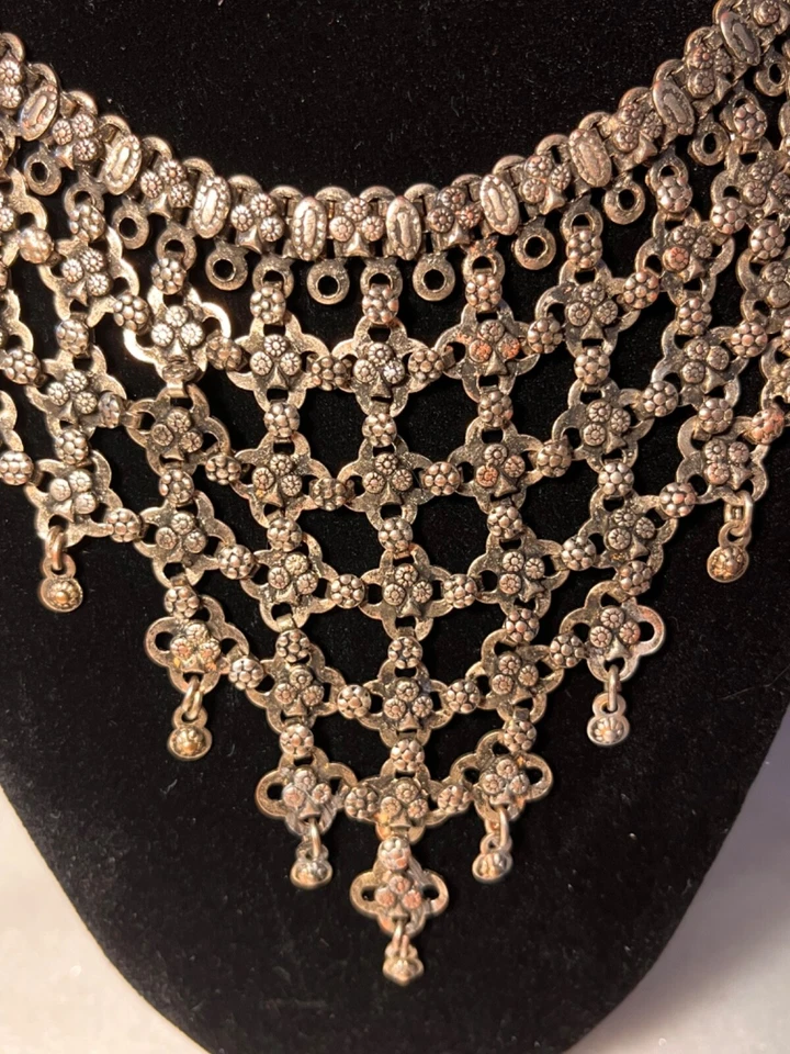 Vtg Mesh Flower Dangling Bells Necklace Bib Collar Gypsy Statement Ethnic 17.5 " - Image 3 of 4