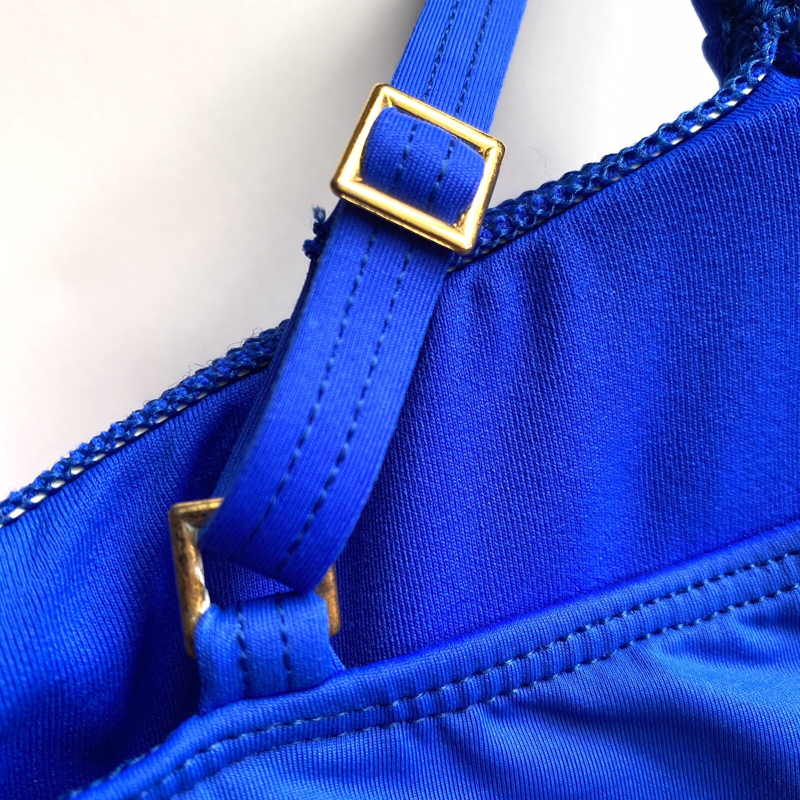 La Blanca Swimwear Mio OnePiece Suit Blue Size 6 LB5… Gem