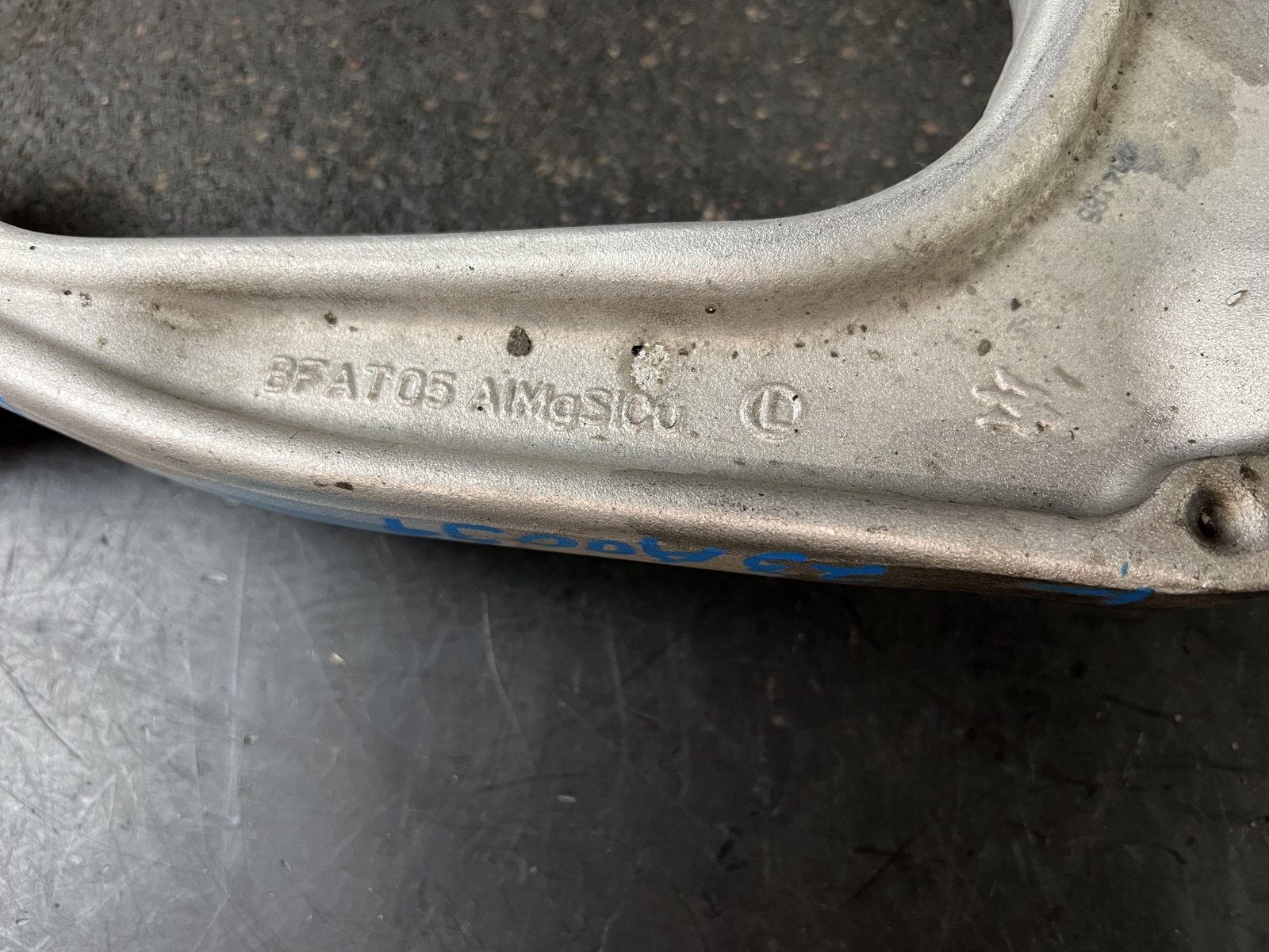 14-21 MASERATI GHIBLI FRONT LEFT UPPER CONTROL ARM 16K MILES GRANSPORT SQ4