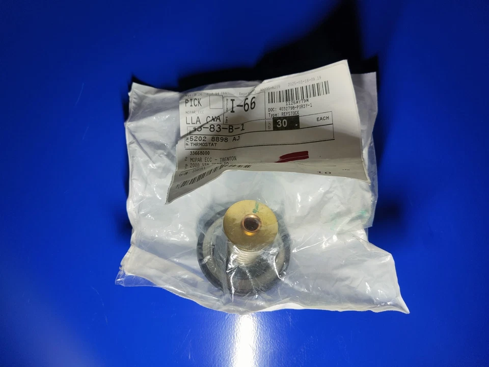 Termostato Genuino Nuevo para Chrysler 300C LX 6.4L SRT 2011-2022 52028898AJ Foto 2 de 4