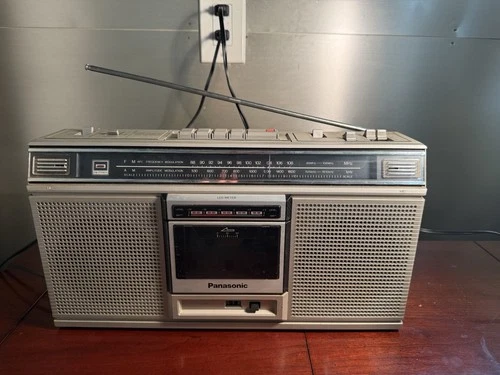 Vintage LARGE Panasonic Radio RX-5020 Gray AM/FM BOOMBOX /Recorder TESTED WORKS