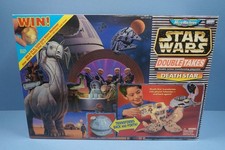 Star Wars Micro Machines: Double-takes Death Star/Tatooine transforming playset