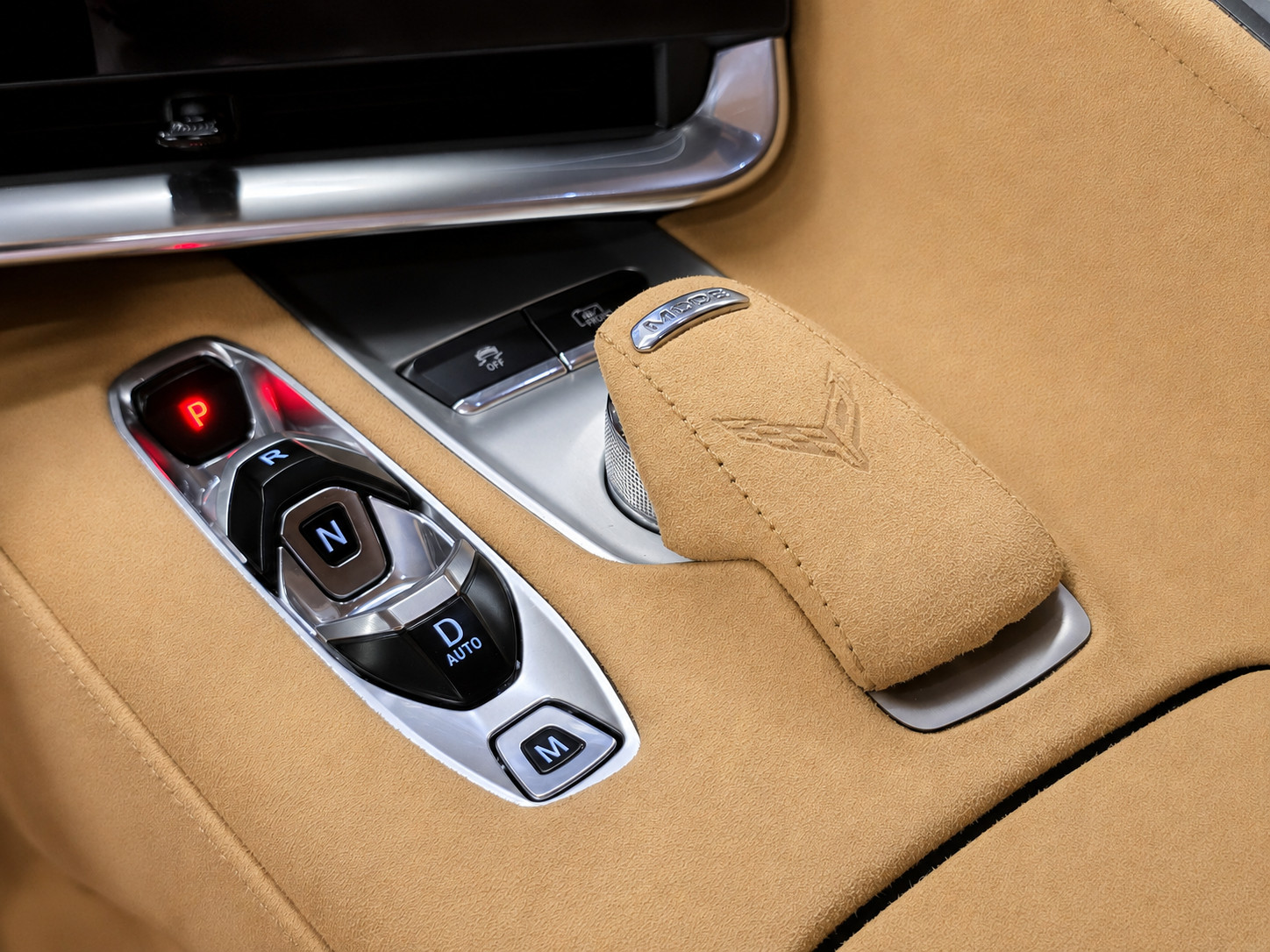 2020 Orange Chevrolet Corvette   | C8 Corvette Photo 3