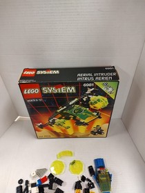 Lego System Perial Intruder & Space Police Galactic Mediator Set Collection