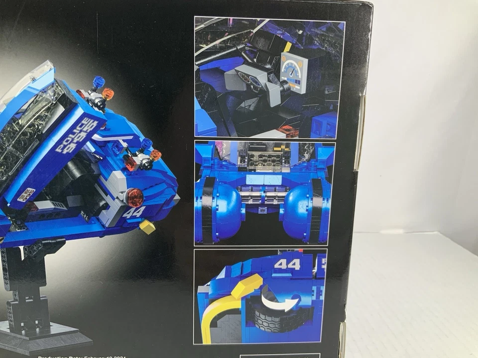 Blade Runner Deckard's Police Spinner Car 2049 Compatible Building Block Set - Image 3 of 4