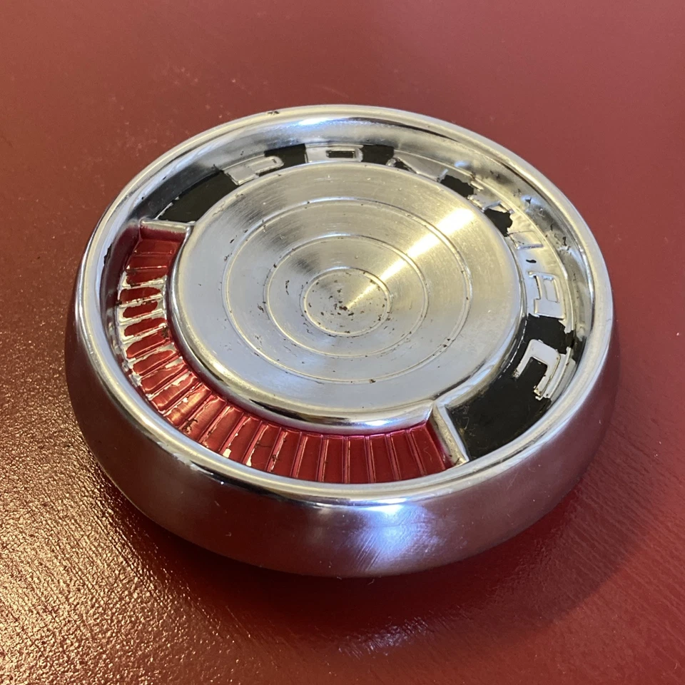 1957 PONTIAC CHIEFTAIN CATALINA STEERING WHEEL HORN RING BUTTON - Image 3 of 4