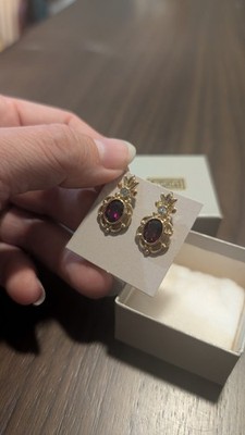 Avon Vintage gold pineapple stud earrings Red garnet earrings January birthstone