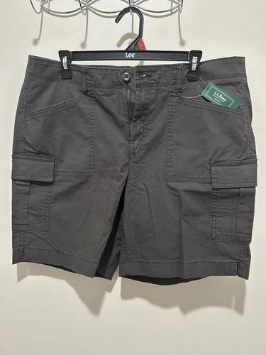NWT Ladies L.L. Bean Stretch Canvas Cargo Short W’s Reg Granite Color Size 16