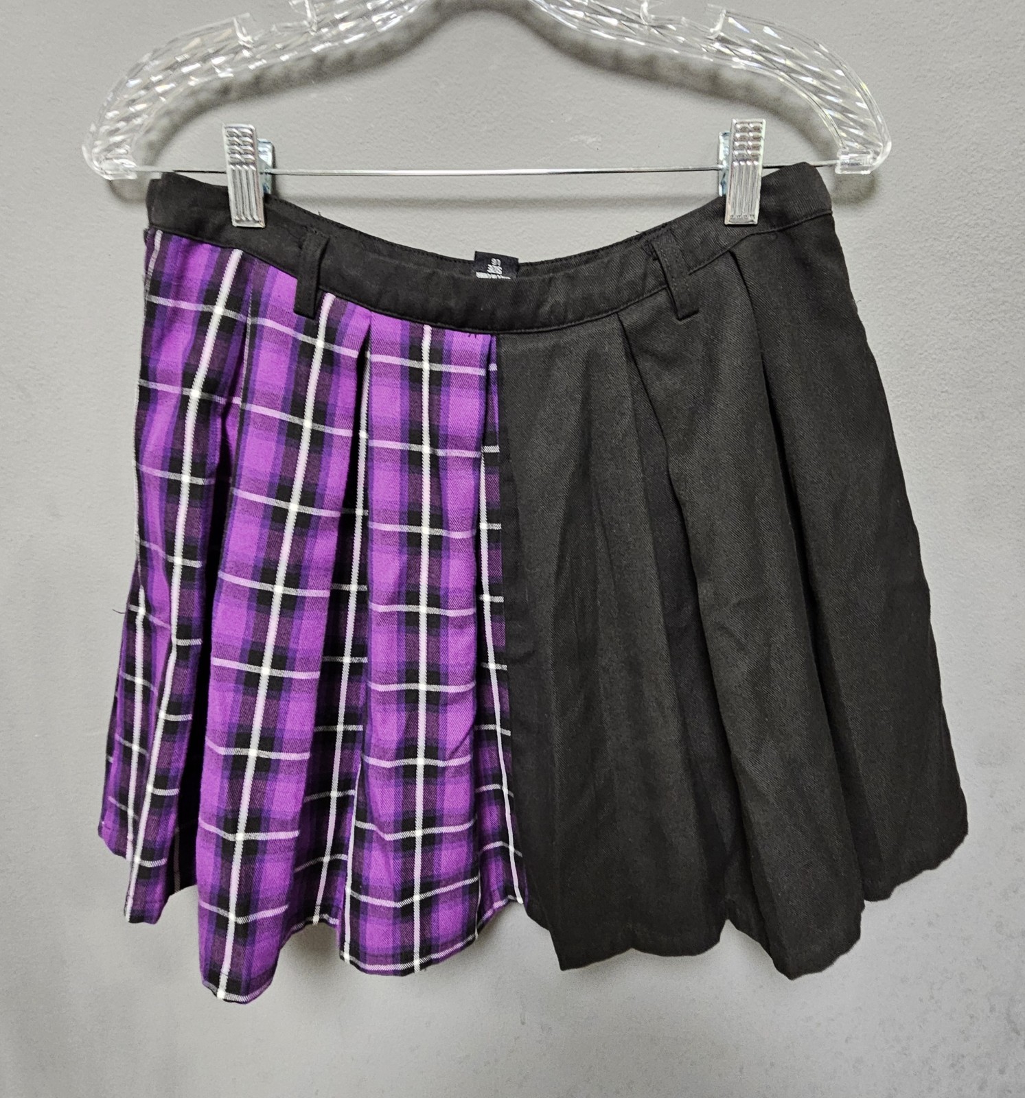 Hot Topic Size L Black Purple Split Pattern Plaid… - image 1