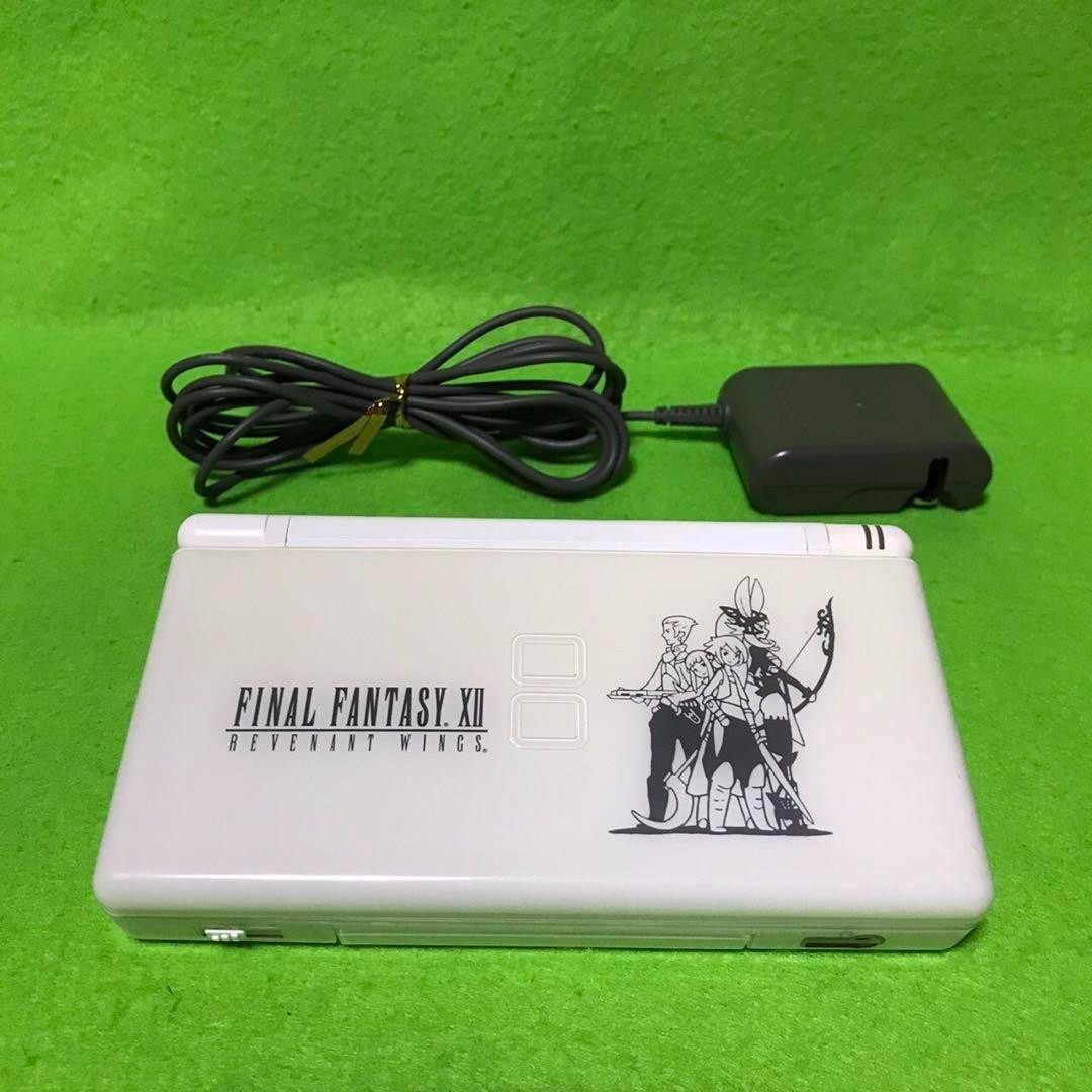 ファイナルファンタジーNINTENDO DS ニンテンドーDS LITE Nintendo DS Lite with Final Fantasy XII Revenant Wings Sky