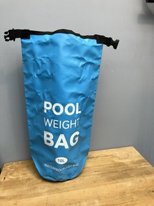 Single Universal Pool Weight Bag 10L/25LB Blue Used