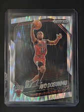 Ayo Dosunmu 2024-25 Panini Prizm Black Basketball Skewed Prizm 033/249 [3hk