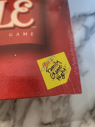 SCRABBLE CROSSWORD TABLE WORD GAME BY PARKER BROTHERS 2001 HASBRO - Picture 2 of 12