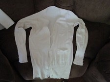 Vintage White Cardigan Sweater size M in GREAT Shape