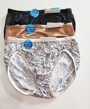 3 Vanity Fair Illumination Hi-Cut Brief Panty Multi 13108 Sz 6/M - NWT