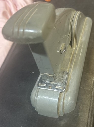 Vintage Swingline No. 3 Gray Speed Stapler 1940s