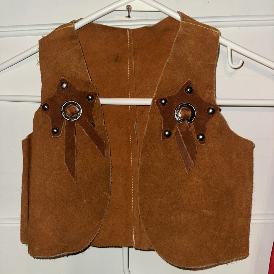 Gorras occidentales de colección, chaleco, cinturón, sombrero de vaquero y pañuelo rojo para niños/niñas pequeños. Foto 2 de 4