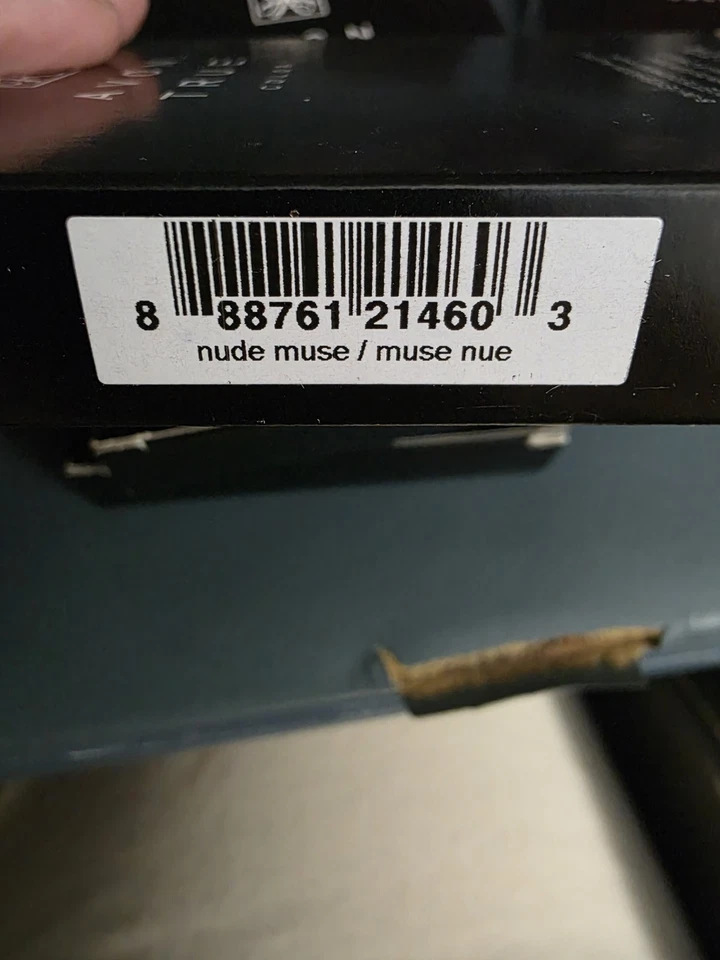 Avon True Color 8-In-1 Eyeshadow Palette In Nude Muse 6g - Image 2 of 3