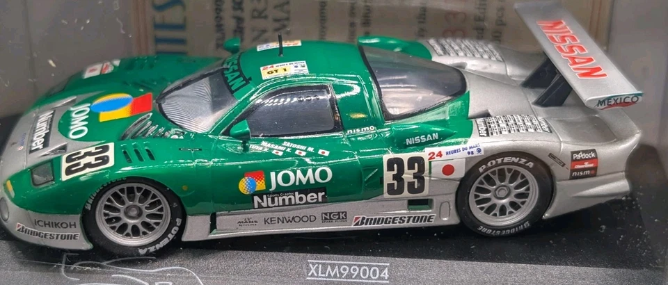 Onyx - Colección Le Mans - Nissan R390 GT1 "Número Jomo" 33 (Verde/Plateado) 1:43 Foto 2 de 4