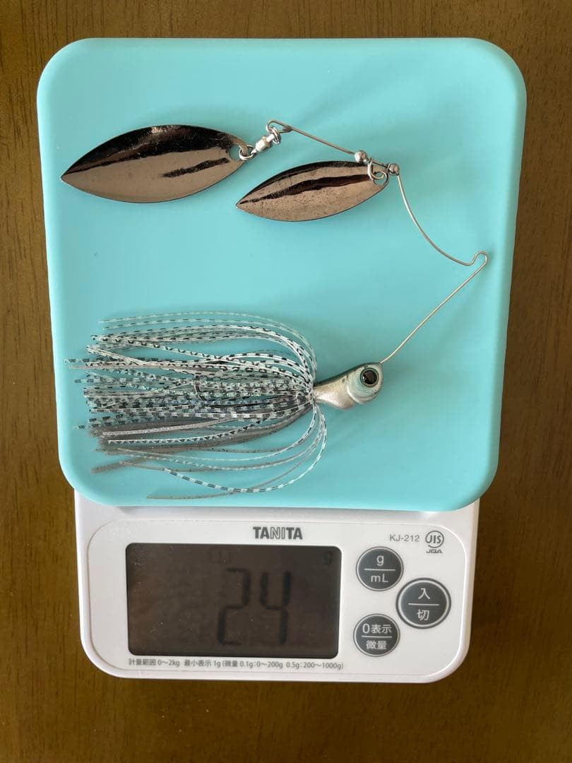 Evergreen D-Zone Spinnerbait Hard Lure Fishing Bait, Slightly Used - Image 2