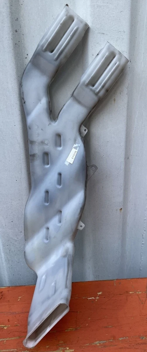 BMW 520i Bj.93 E34 Heizung Luftkanal hinten rechts 64221908670 