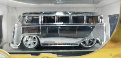 Jada 1962 VOLKSWAGEN Bus 1 64th Limited Edition Chase Chrome