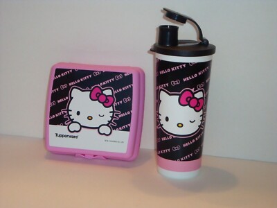 Tupperwar Hello Kitty Sassy Wink Design Sandwich Keeper Tumbler & Pour Seal New