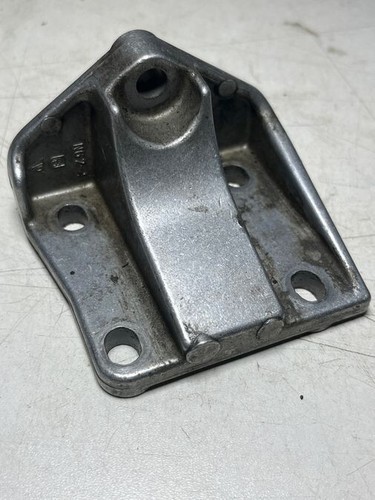 Porsche 944 Konsole Lenkgetriebe 94410114701  gebraucht