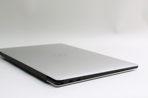 13.3" Dell XPS 13 9370, i7-8550U, 8GB, 256GB SSD - Picture 12 of 16