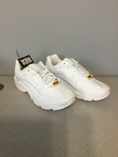 Women's Fila Memory Workshift SR Sneakers White Size 9.5 NEW