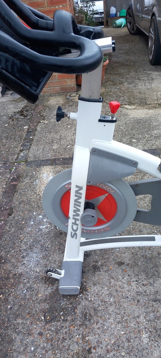 BodyTrain Semi-Commercial Studio Racing Exercise Bike Huge 18kg